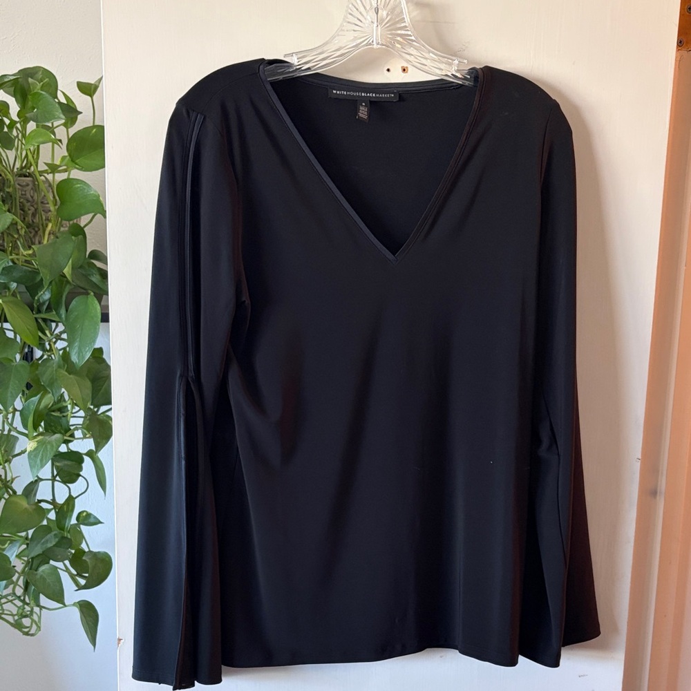Elegant Black Long Sleeve V-Neck Top
